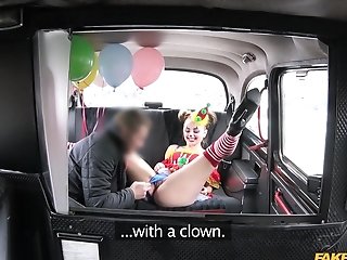 Driver Fucks Ultra-cute Valentine Clown Lady Bug