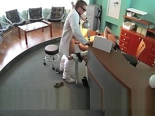Fledgling Patient Banged On Doctors Desk