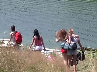 Antonia Sainz Invited Her Gfs To Go Have Some Joy On The Sea